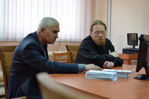 Иерей Павел Касперович, областной семинар для социальных педагогов, профилактика зависимостей среди подростков Иерей Павел Касперович, областной семинар для социальных педагогов, профилактика зависимостей среди подростков