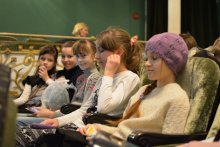 Воскресная школа Свято-Покровского собора посетила представление кукольного театра Воскресная школа Свято-Покровского собора посетила представление кукольного театра