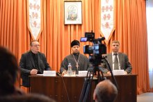 Пресс-конференция, посвященная XV Международному фестивалю православных песнопений «Коложский благовест» + Видео Пресс-конференция, посвященная XV Международному фестивалю православных песнопений «Коложский благовест» + Видео