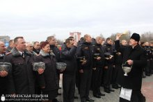 Священник Покровского собора принял участие в открытии административного здания Ленинского РОВД Священник Покровского собора принял участие в открытии административного здания Ленинского РОВД