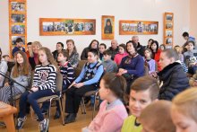 Руководительница иконописной студии "Покров" встретилась с учениками и родителями воскресной школы