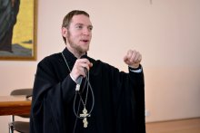 Гостем в клубе православного общения выступил иерей Олег Приставко (Литва)