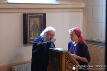 У дзень яўлення іконы Божай Маці ў Казані архіепіскап Арцемій узначаліў служэнне Боскай літургіі ў кафедральным саборы Гродно